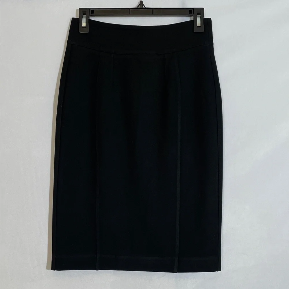 Burberry London Pencil Skirt Size 2 Black Lined EUC